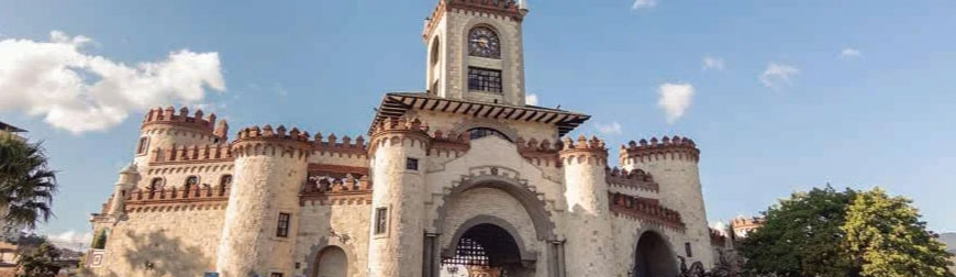 puerta de la ciudad loja